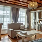 Schloessle - Small Luxury Of The World Hotel