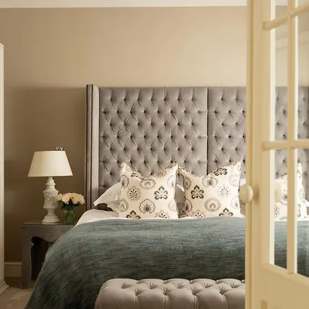 Schloessle - Small Luxury Of The World 5* Tallinn