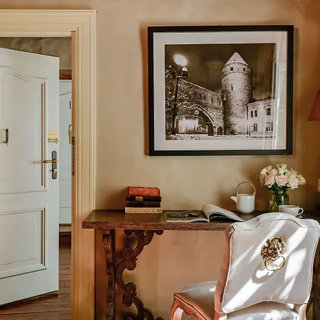 Hotel Schloessle - Small Luxury Of The World 5*