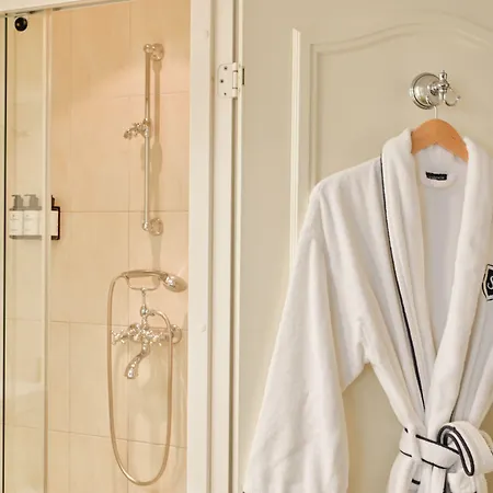 Schloessle - Small Luxury Of The World Отель