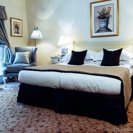 Отель Schloessle - Small Luxury Of The World Таллин