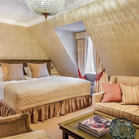 Hotel Schloessle - Small Luxury Of The World 5*