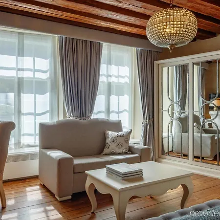 Schloessle - Small Luxury Of The World