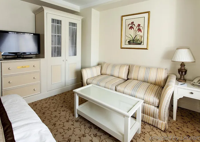 Szálloda Schloessle - Small Luxury Of The World Tallinn