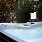 Hotel Schloessle - Small Luxury Of The World