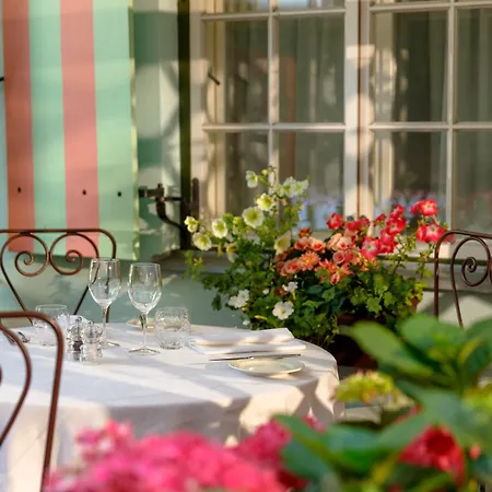 Hotell Schloessle - Small Luxury Of The World 5*