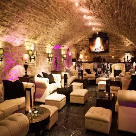 Schloessle - Small Luxury Of The World Hotell Tallinn
