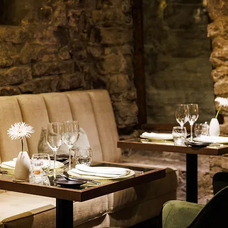 Schloessle - Small Luxury Of The World Hotell Tallinn