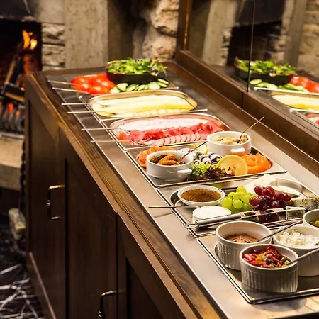 Schloessle - Small Luxury Of The World Hotell 5*
