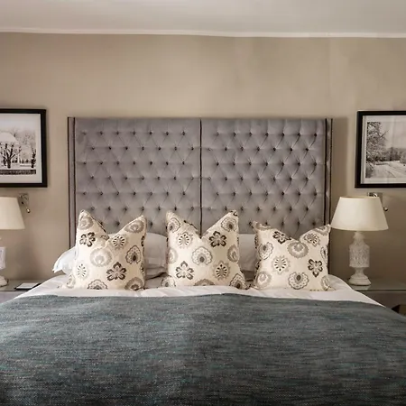 Schloessle - Small Luxury Of The World Hotel Tallin